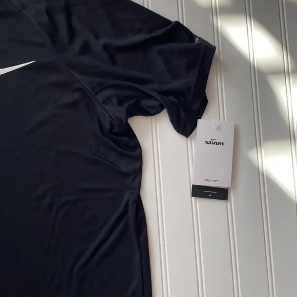 Nike Dry Fit - Picture 3 of 7